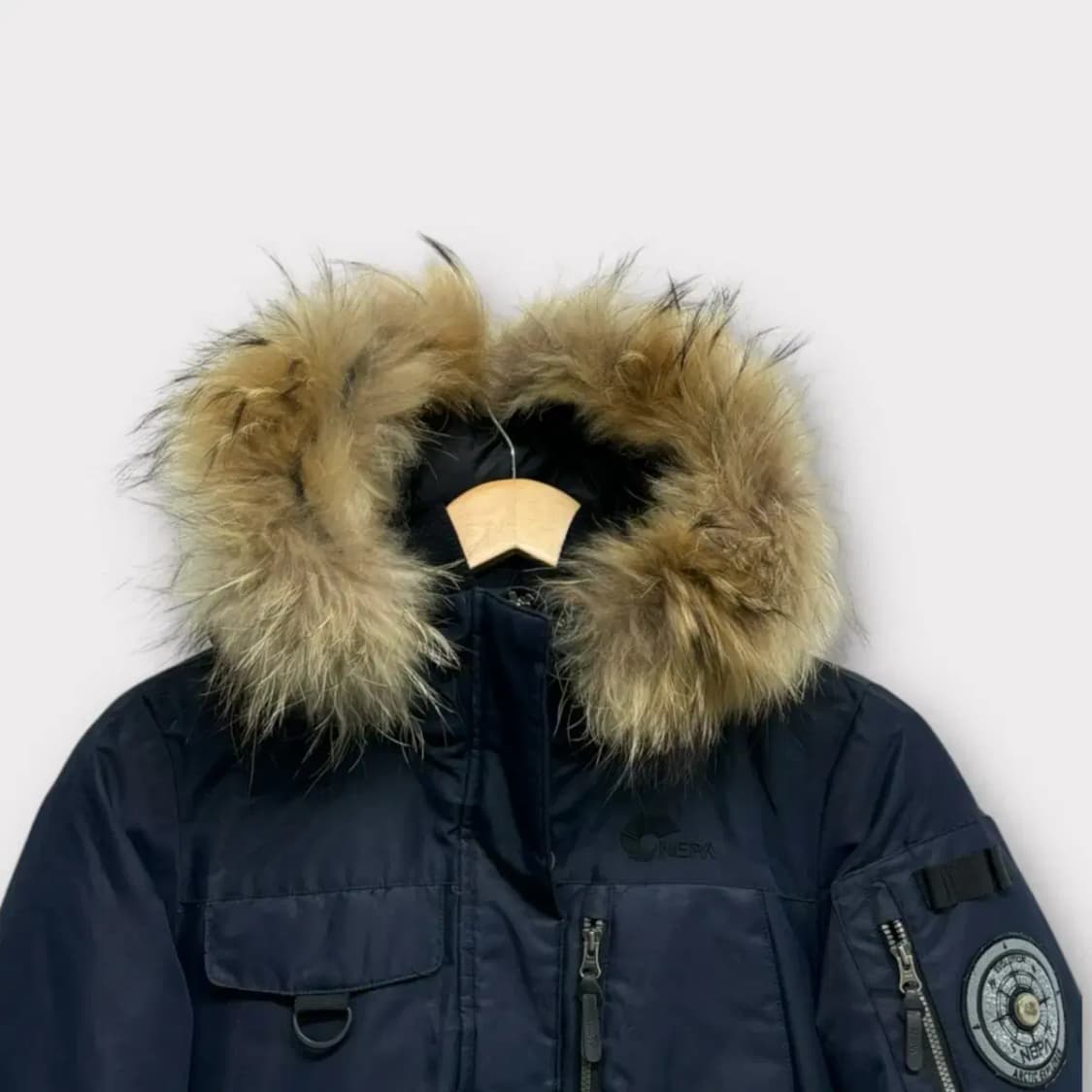 네파  NEPA 라쿤 숏패딩 S 상품이미지2