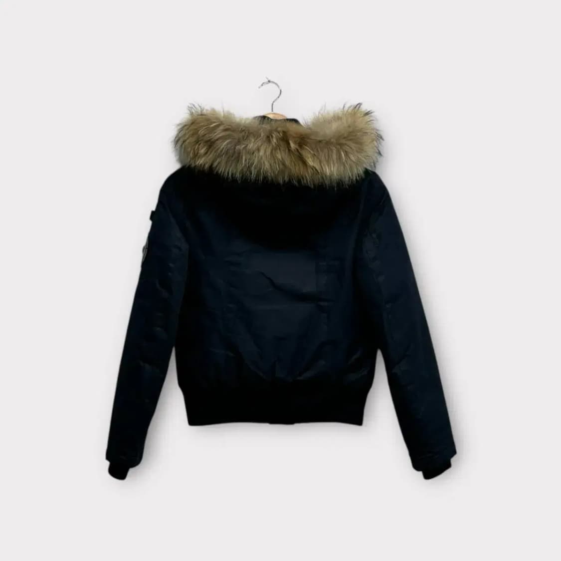 네파  NEPA 라쿤 숏패딩 S 상품이미지3