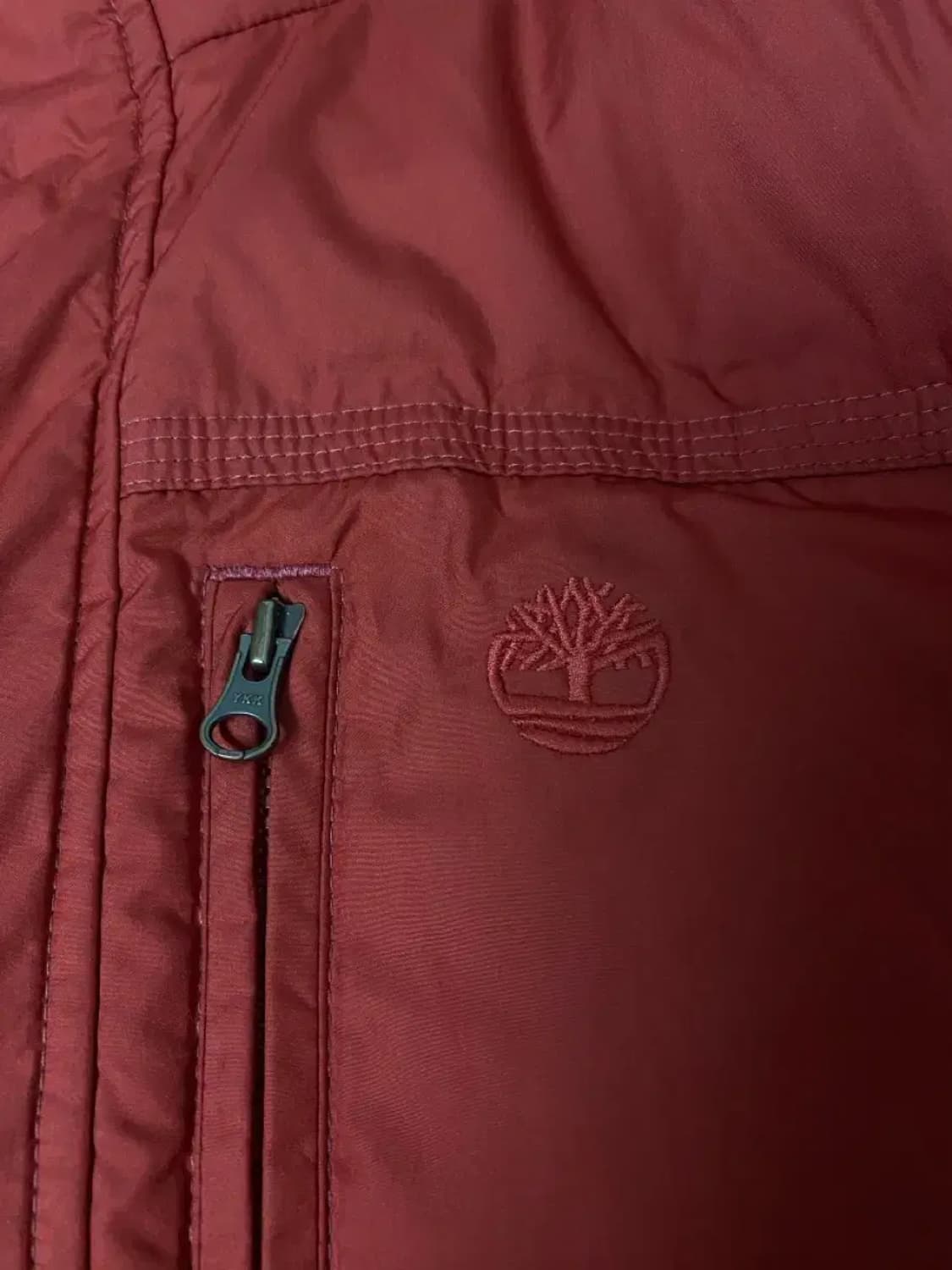 팀버랜드 버건디 컬러 패딩 S-M 상품이미지3