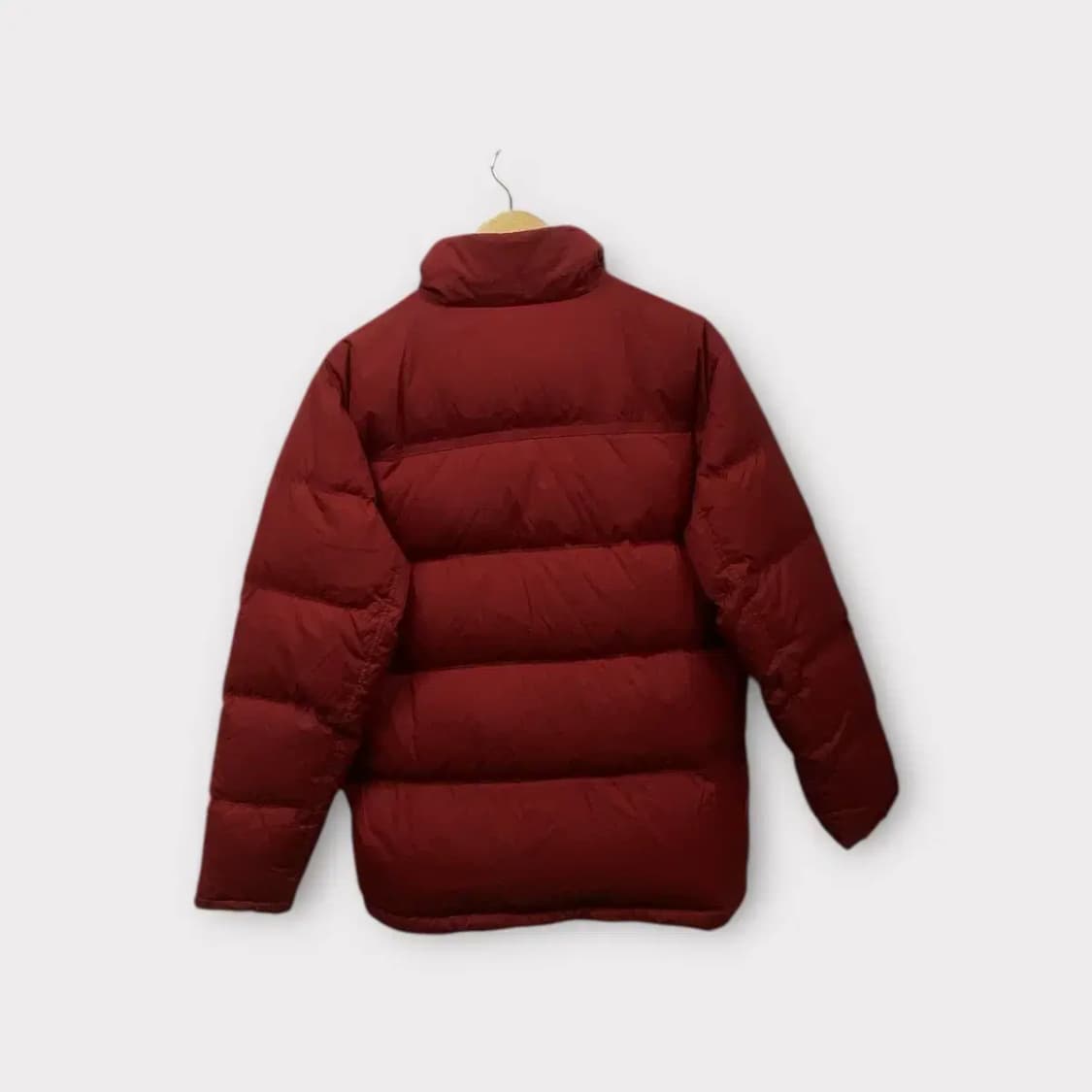 팀버랜드 버건디 컬러 패딩 S-M 상품이미지5