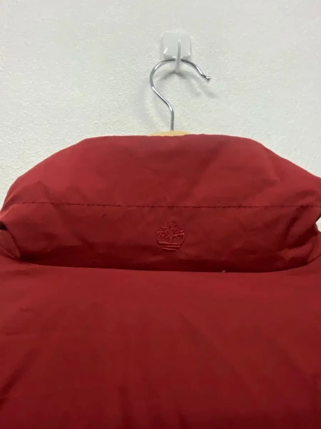 팀버랜드 버건디 컬러 패딩 S-M 상품이미지7