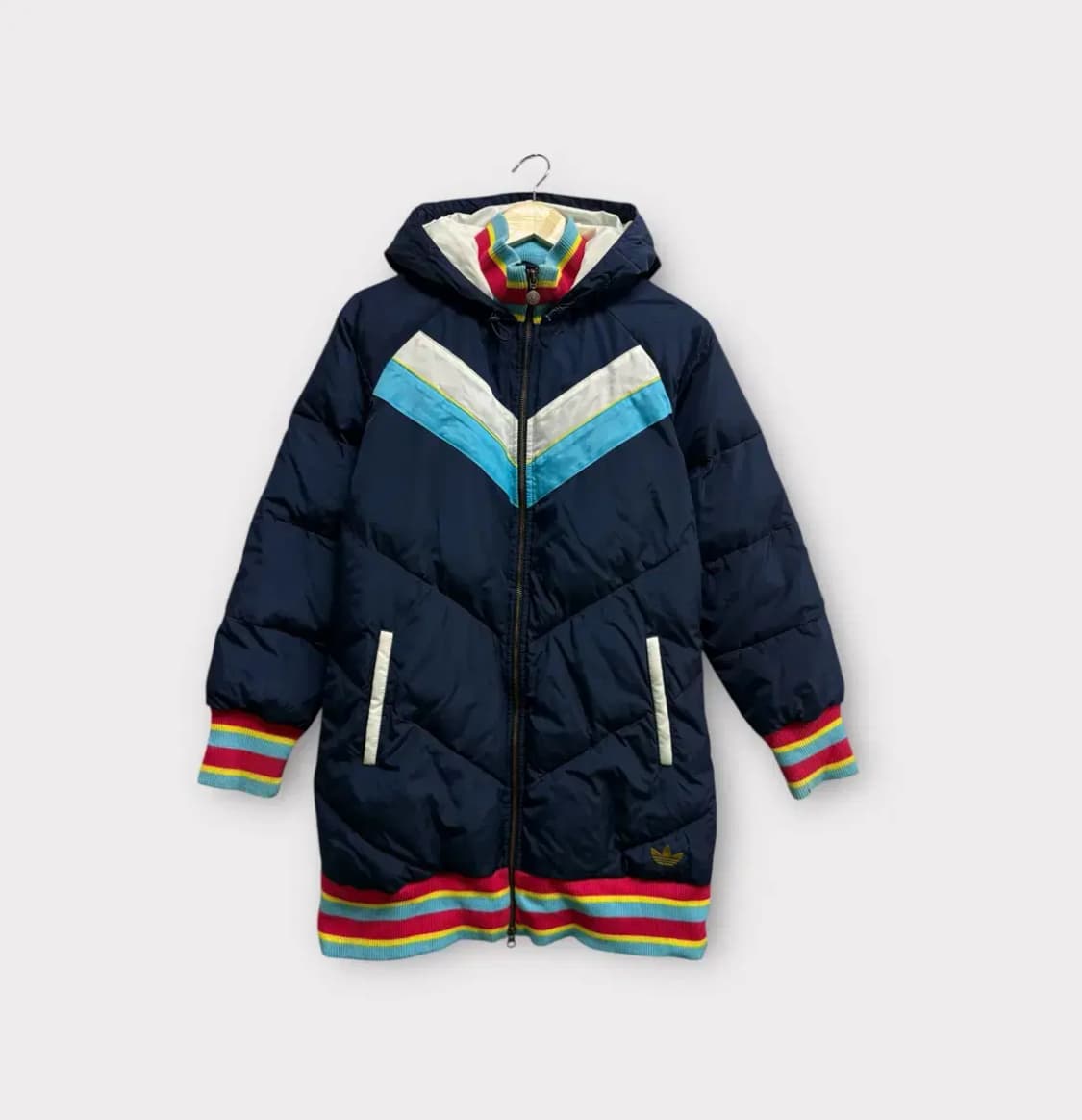 아디다스 올드스쿨 레인보우 패딩 M 상품이미지1