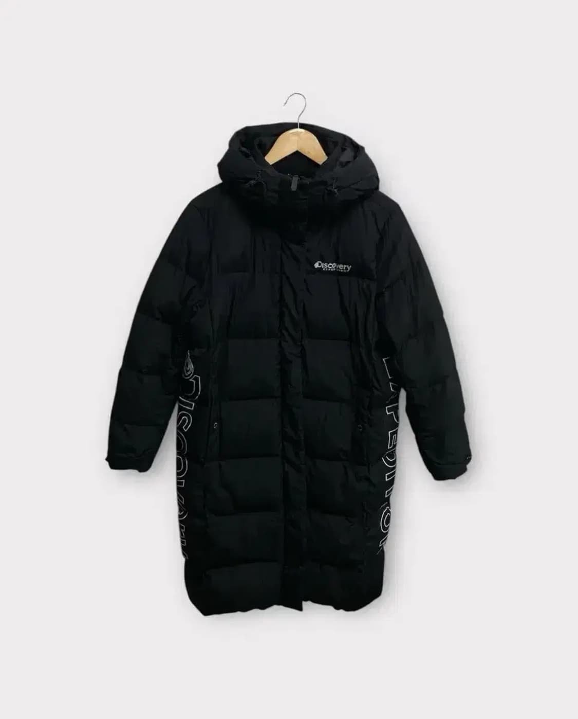 디스커버리 로고 블랙 롱패딩 95 상품이미지1
