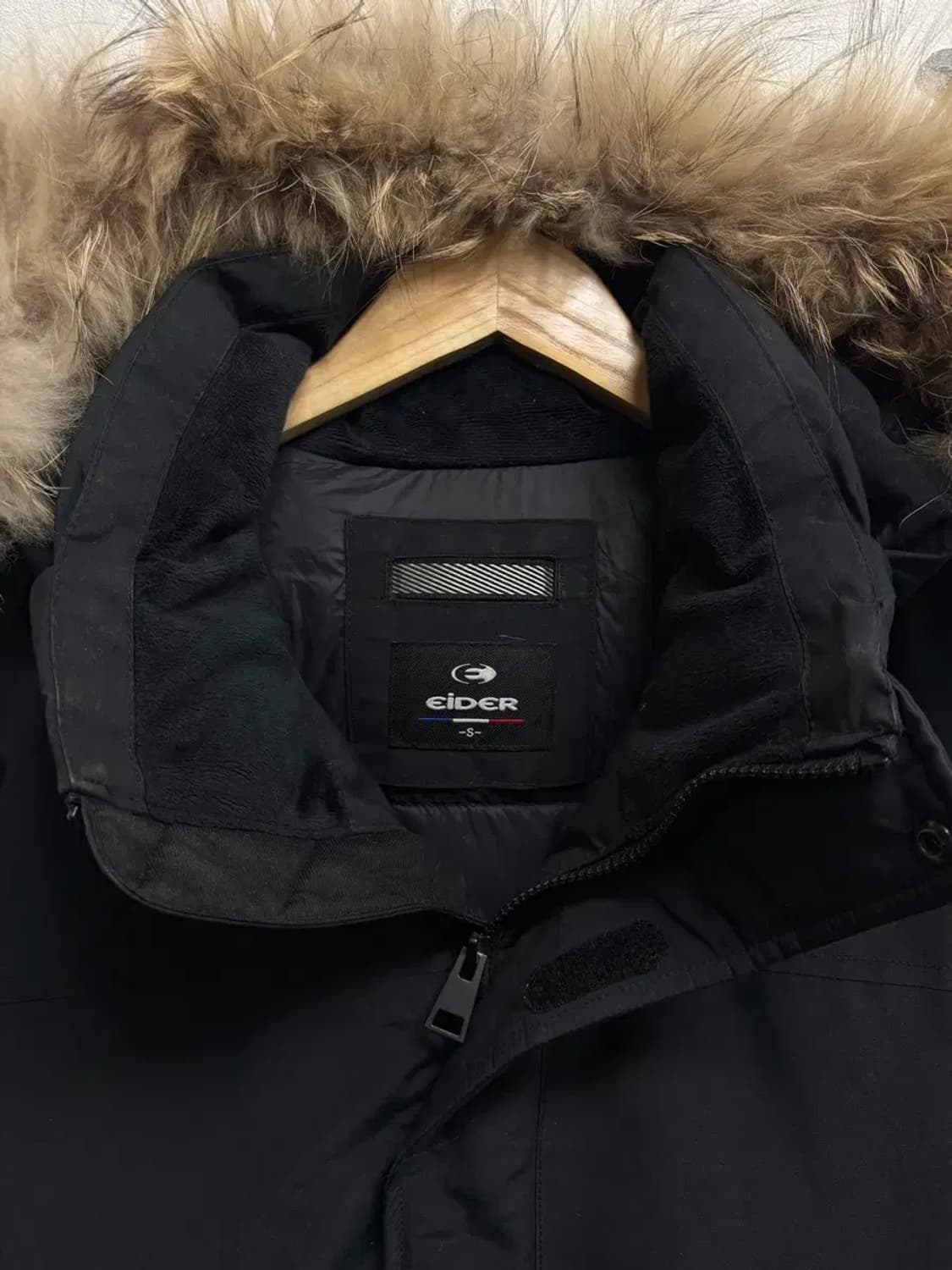 아이더 Eider 블랙 구스 숏패딩 S 상품이미지4