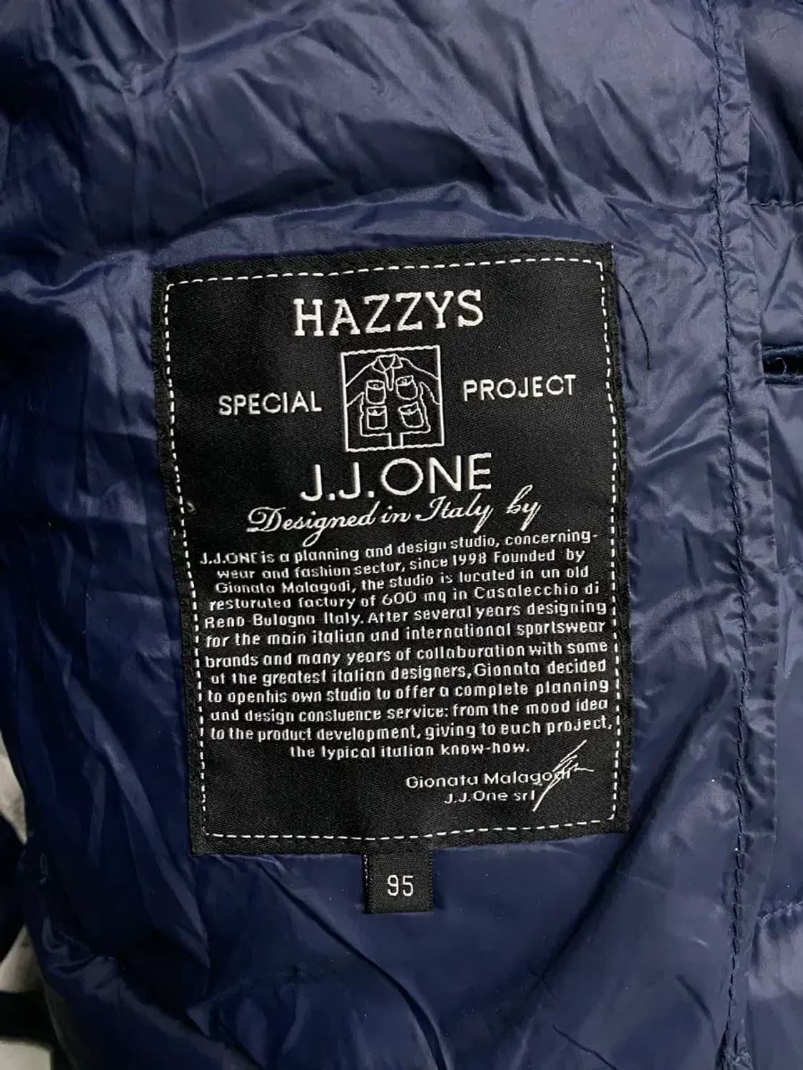 헤지스 네이비 구스패딩 코트 95 상품이미지4