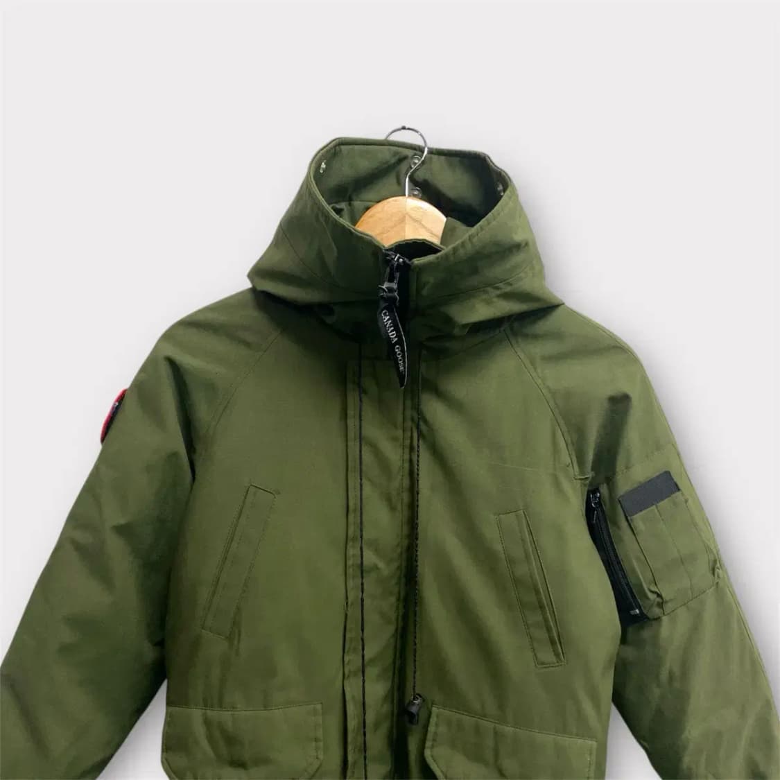 캐나다구스 카키 봄버 패딩 S 상품이미지2