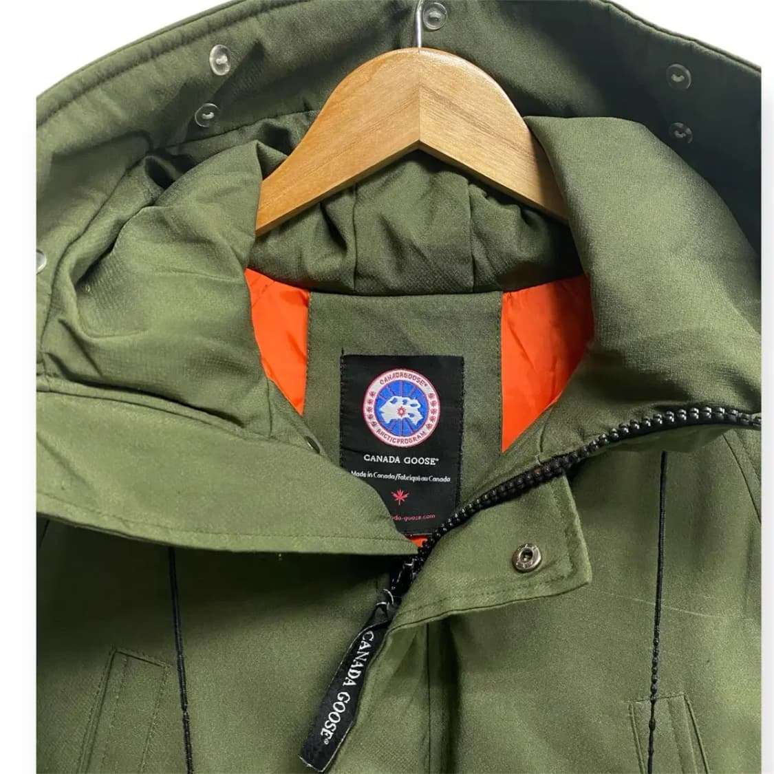 캐나다구스 카키 봄버 패딩 S 상품이미지3