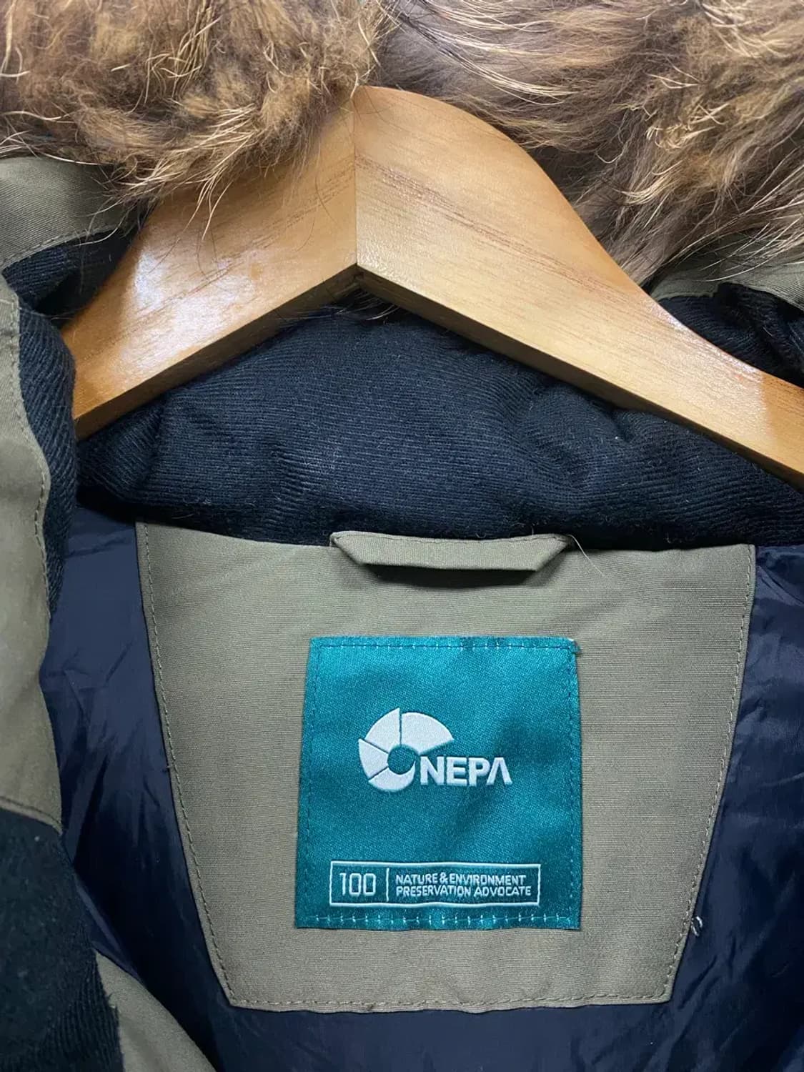 네파 EXPLORER 구스다운 패딩 L 상품이미지6