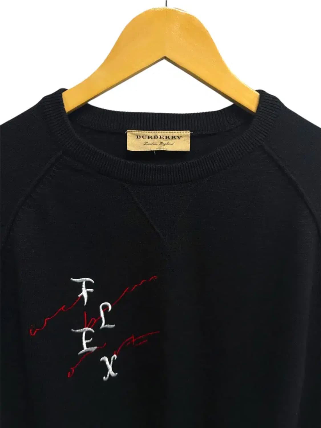 버버리 블랙 라운드 니트 M 상품이미지4