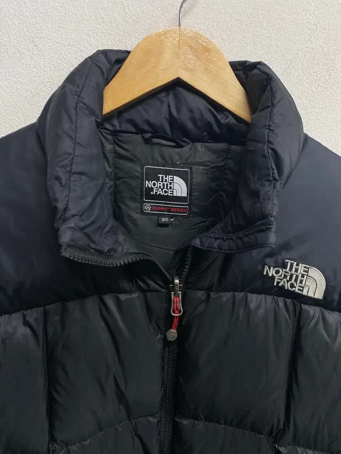 노스페이스 블랙 구스패딩 95 상품이미지4