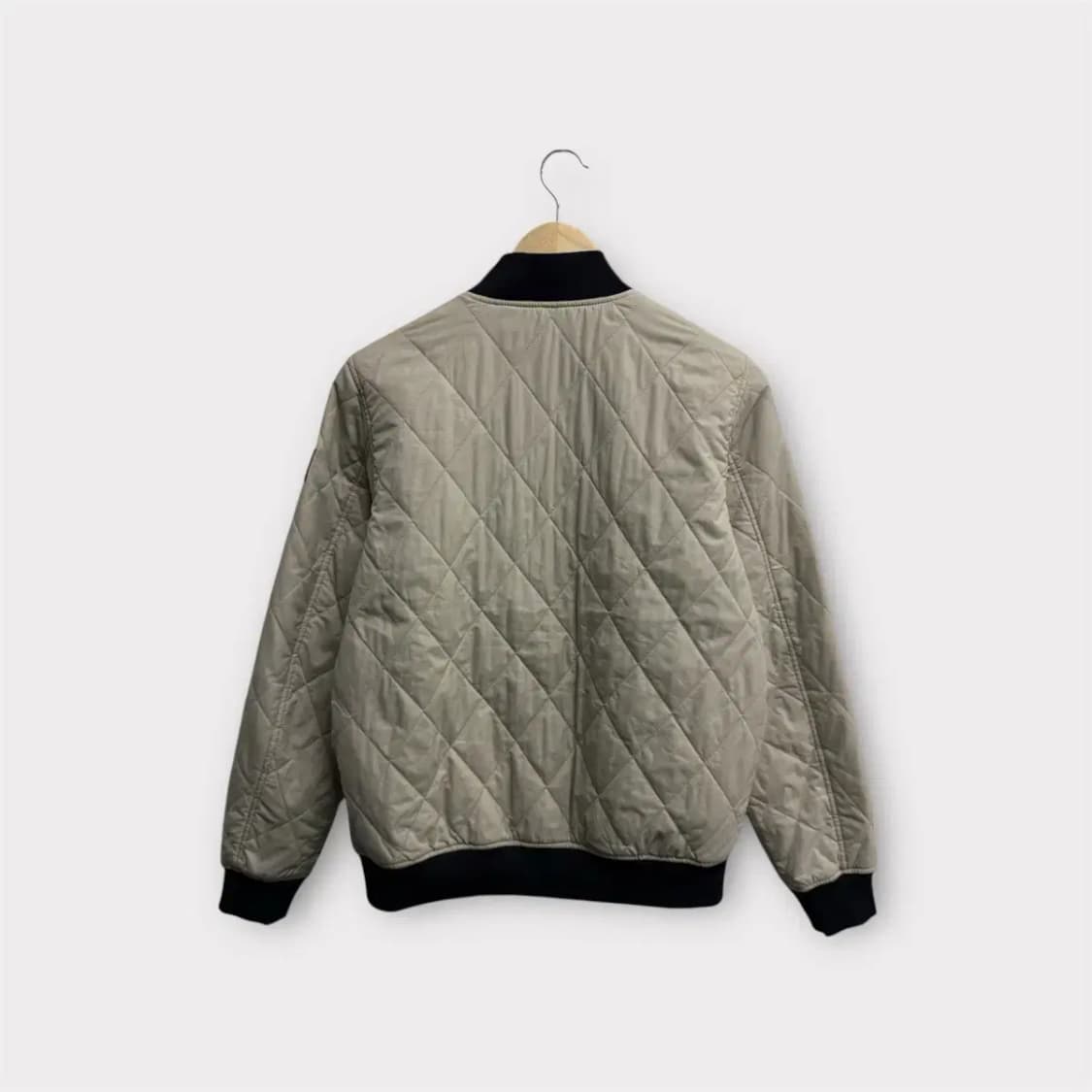 빈폴 베이지 퀼팅 경량 점퍼 90 상품이미지3