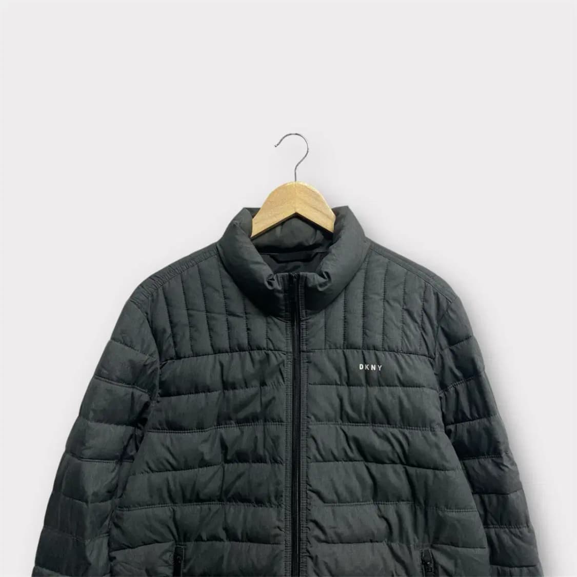 DKNY 그레이 경량 패딩 M-L 상품이미지4
