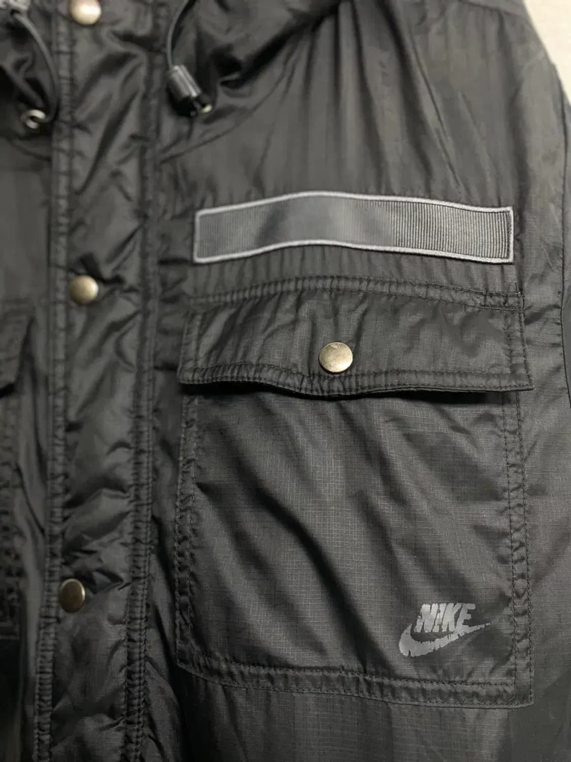 나이키 NIKE 구스패딩 L 상품이미지4