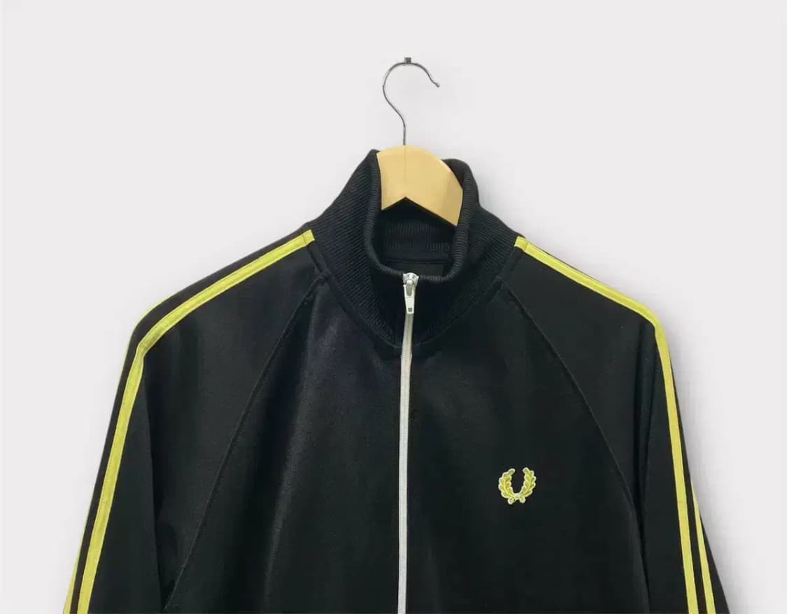 프레드페리 라인 블랙 트랙탑 M 상품이미지4