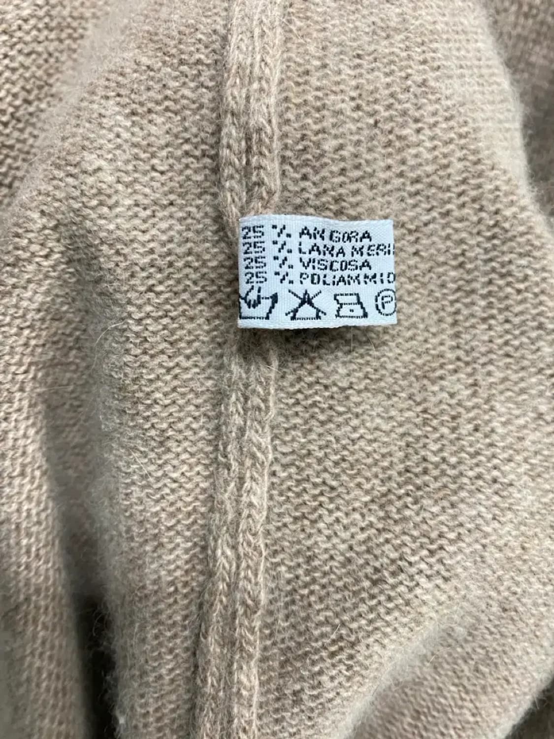 옆트임 빈티지 이탈리아 브이넥 가디건 free 상품이미지5