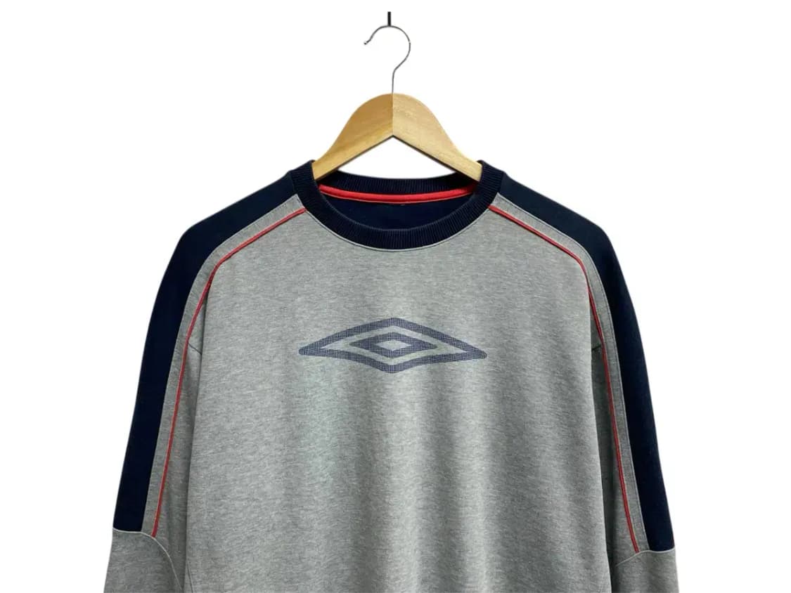 엄브로 로고 그레이 맨투맨 XL 상품이미지2