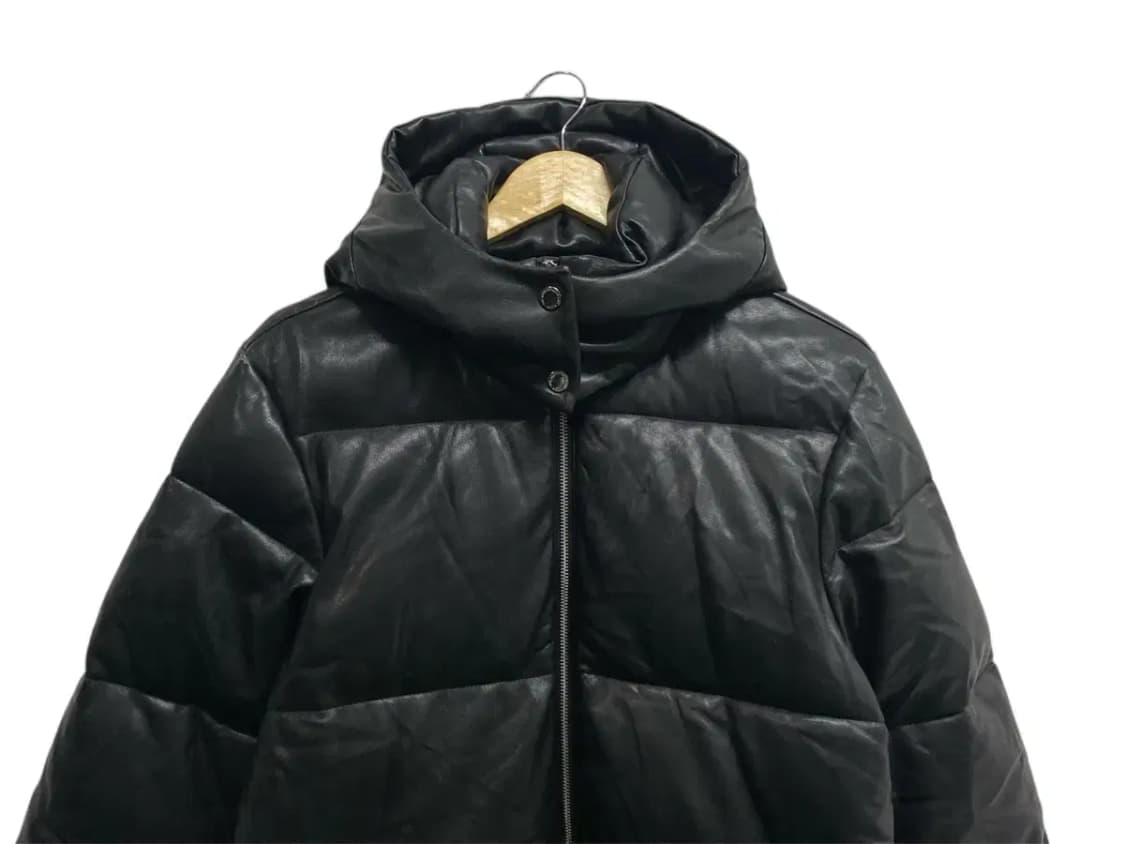 아베크롬비 블랙 유광 에코레더 롱 패딩 S 상품이미지3