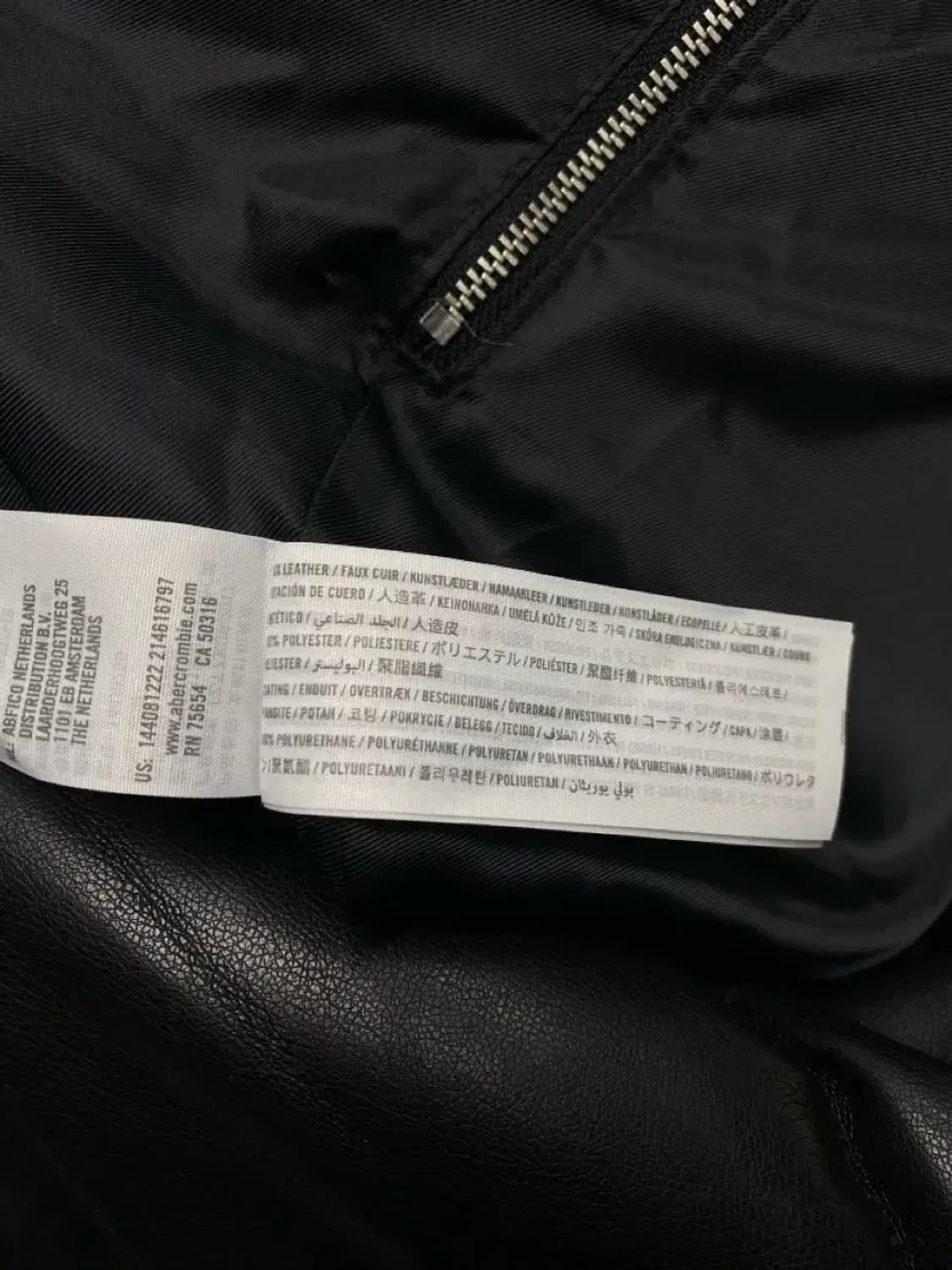 아베크롬비 블랙 유광 에코레더 롱 패딩 S 상품이미지5