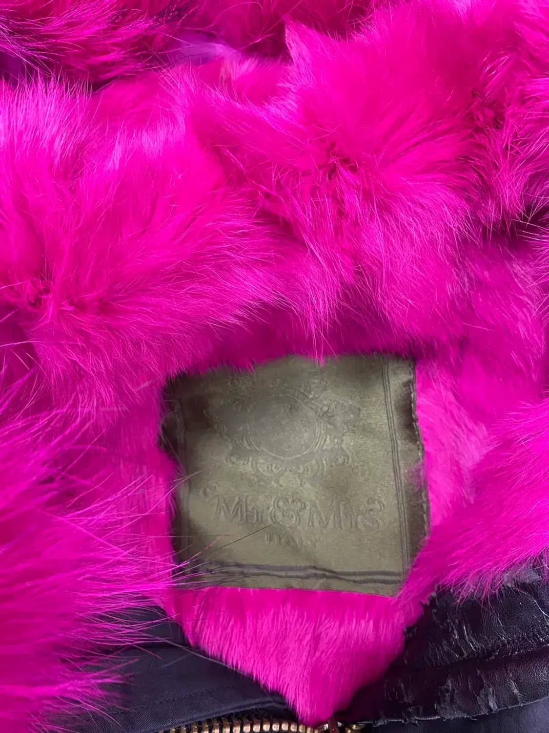미스터앤미세스 블랙 핑크 퍼 후드 털야상 XS 상품이미지6