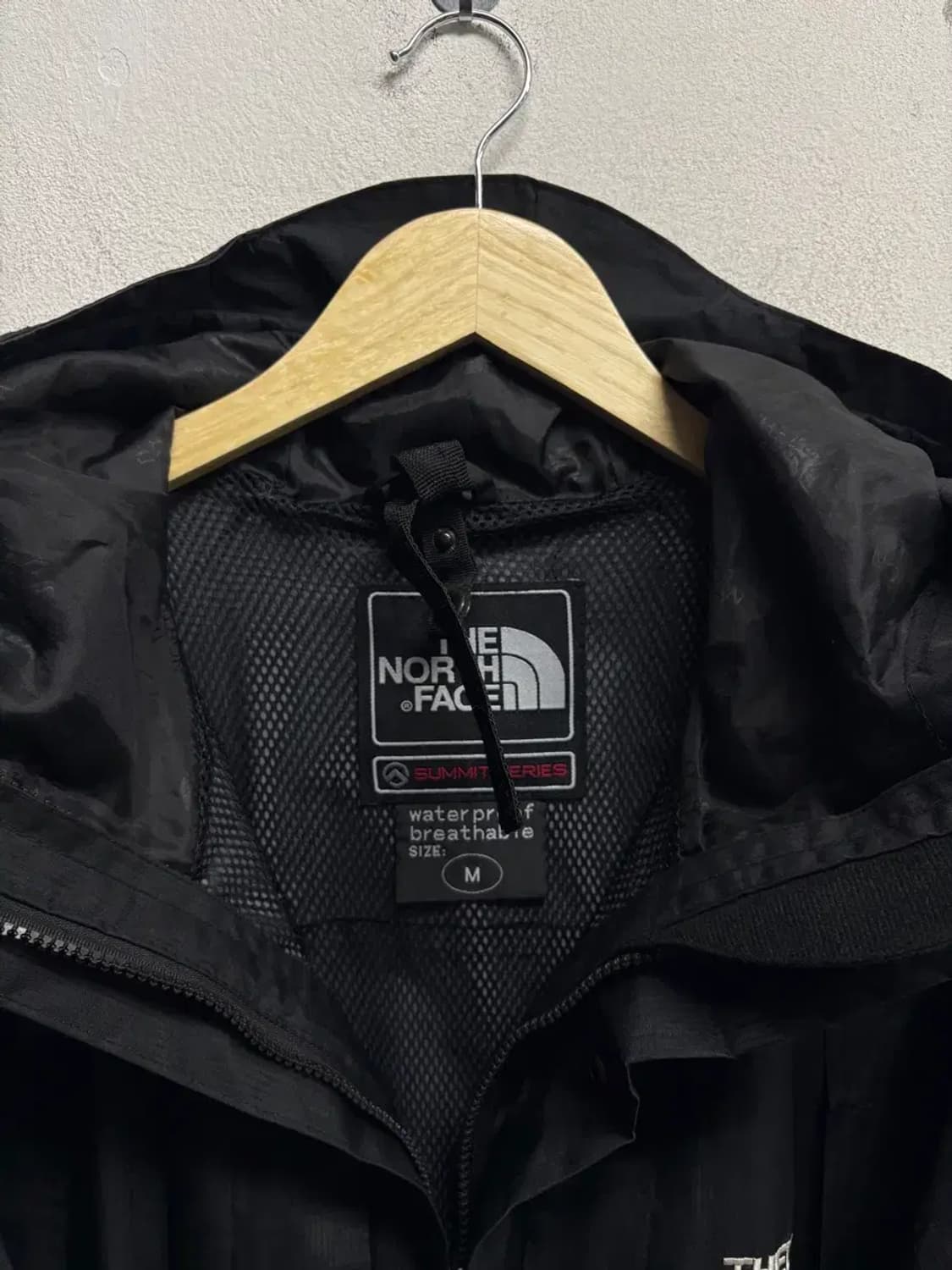 노스페이스 써밋시리즈 바람막이 M 상품이미지4