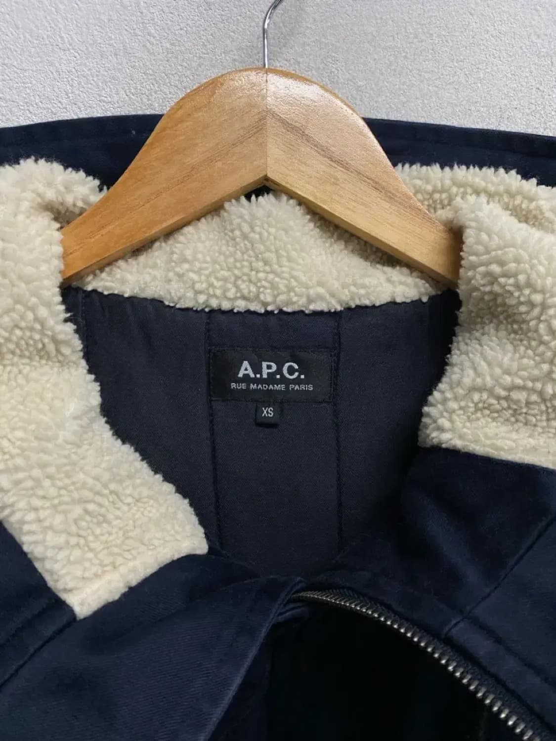 아페쎄 A.P.C. 양털후드 야상패딩 XS -S 상품이미지4