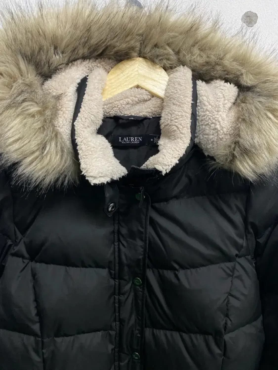 랄프로렌 여성 퍼트리밍 후드 다운 롱패딩 M 상품이미지5