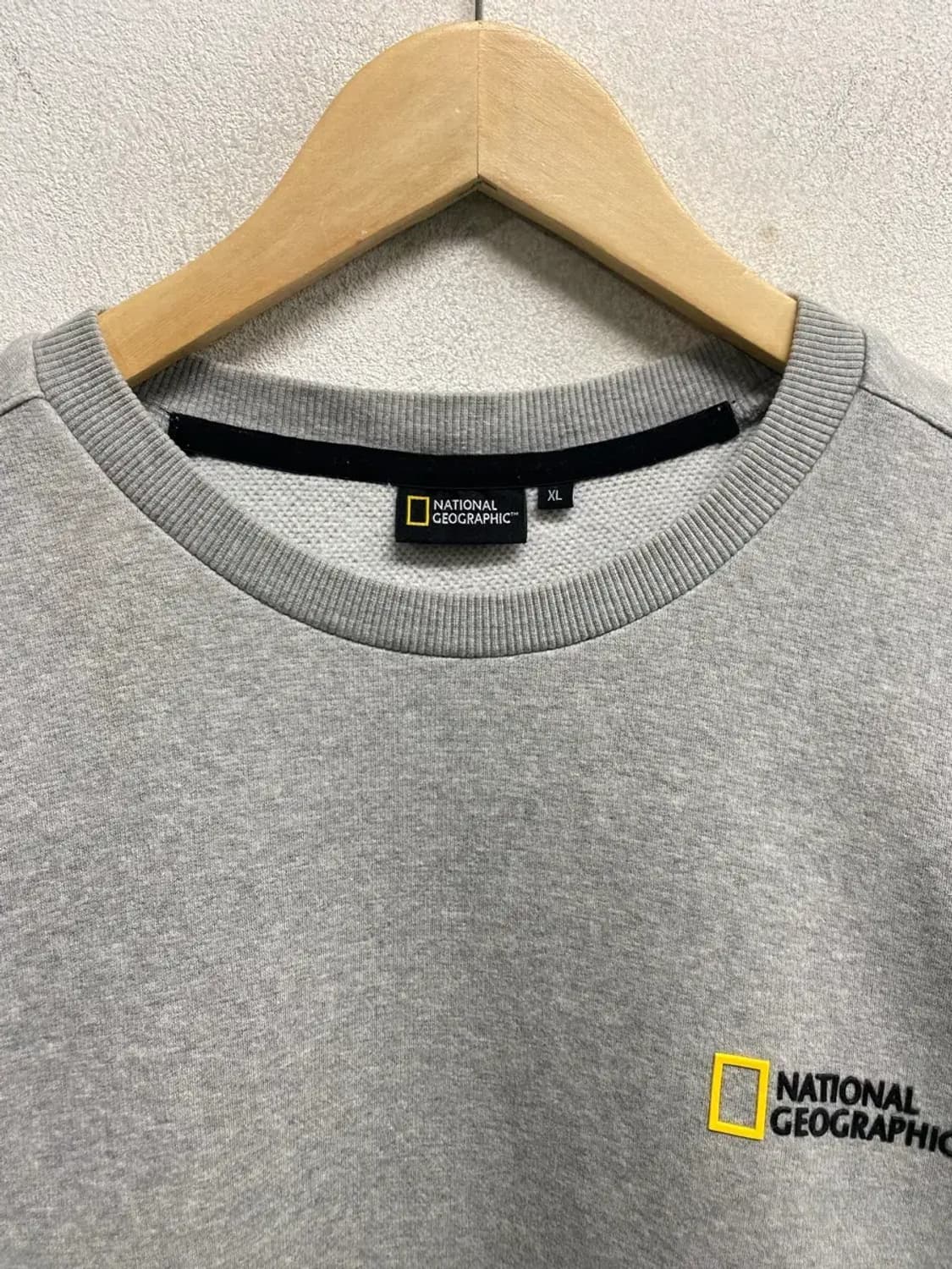 내셔널지오그래픽 그레이 맨투맨 XL 상품이미지4