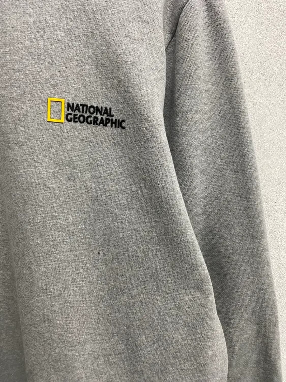 내셔널지오그래픽 그레이 맨투맨 XL 상품이미지6