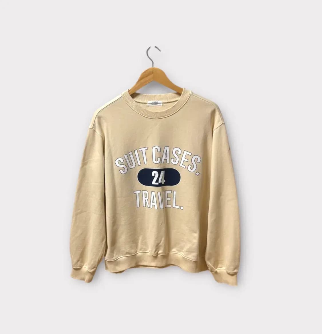 스튜디오톰보이 레터링 스웻 맨투맨 free 상품이미지1