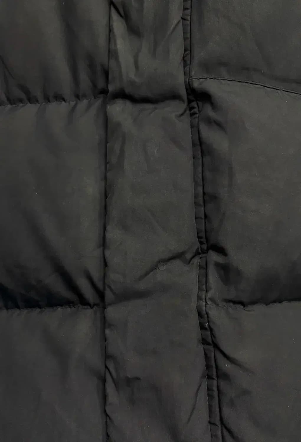 데상트 올블랙 구스 롱패딩 90 상품이미지8