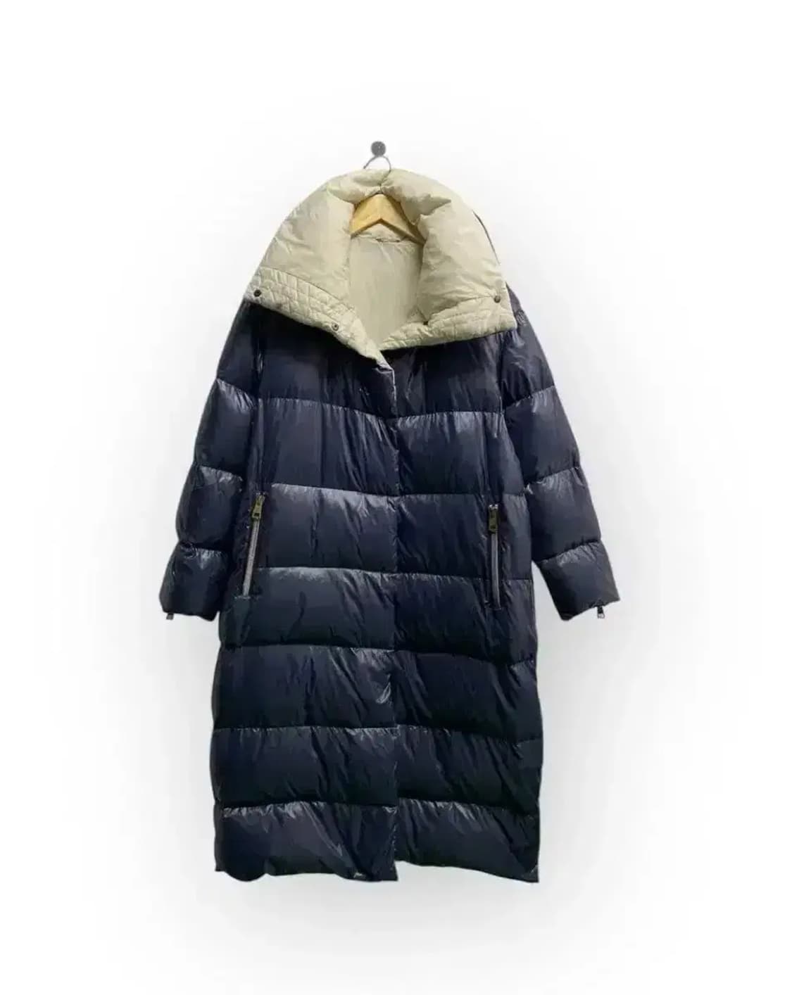 이태리 MARTYLO 하이넥 유광 롱패딩 L 상품이미지2