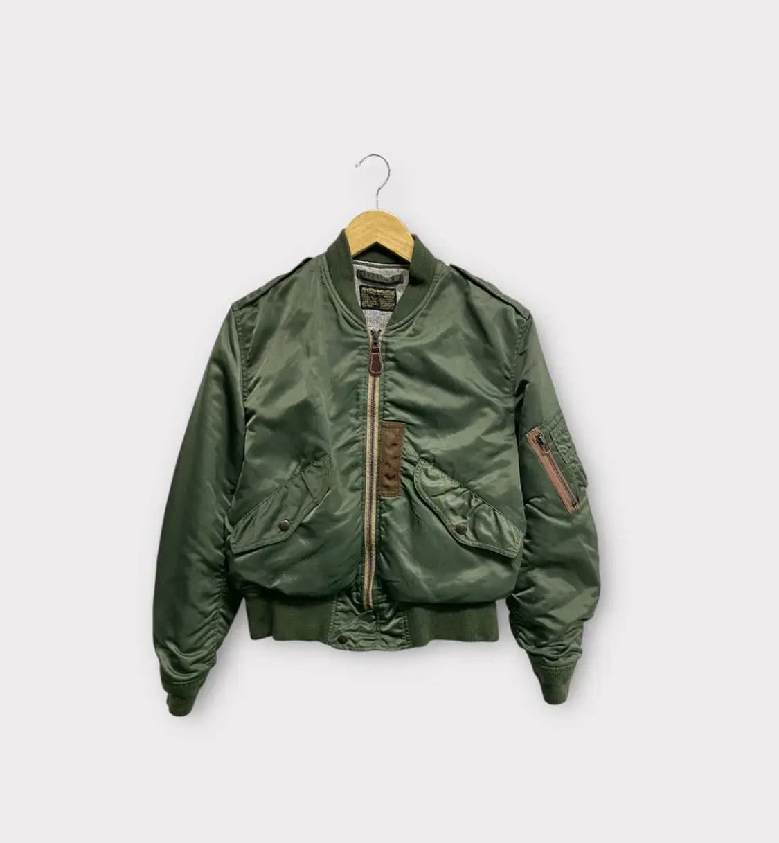 브론슨 U.S에어포스 L-28 플라이트 점퍼 M 상품이미지1