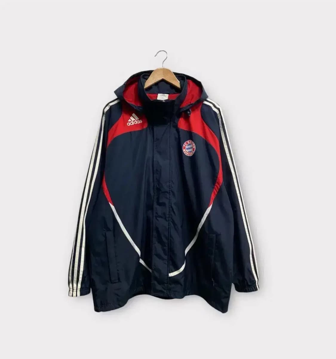 아디다스 바이에른 뮌헨 바람막이 2XL 상품이미지1