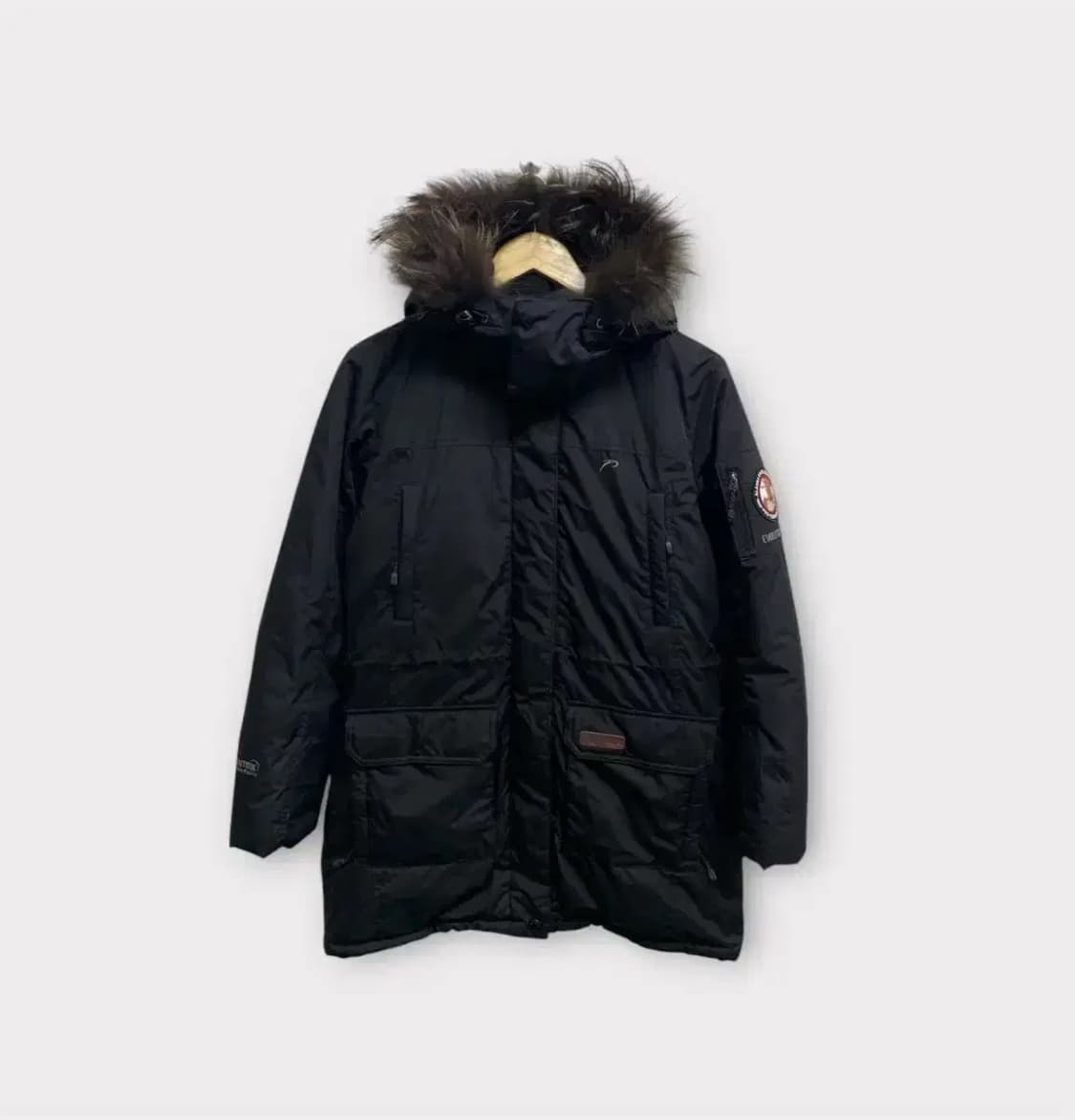 프로월드컵 라쿤털 덕다운 패딩 M 상품이미지1