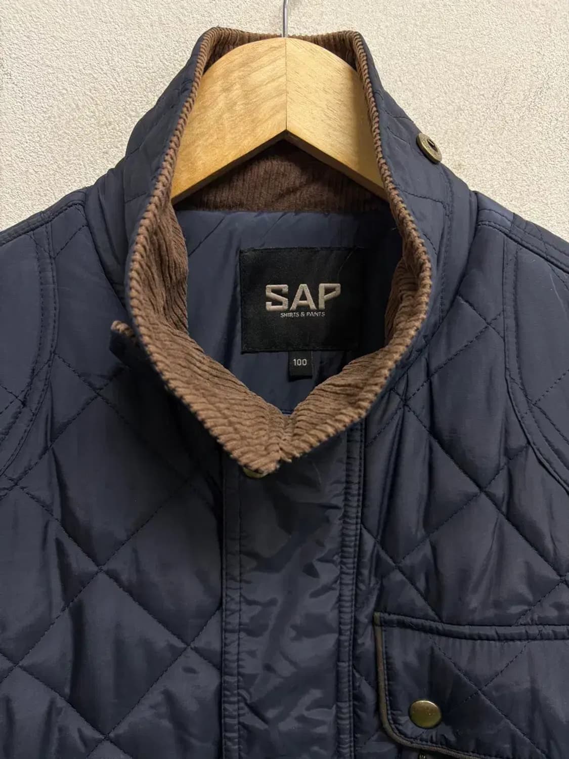 네이비 퀼팅 경량패딩 L 상품이미지4