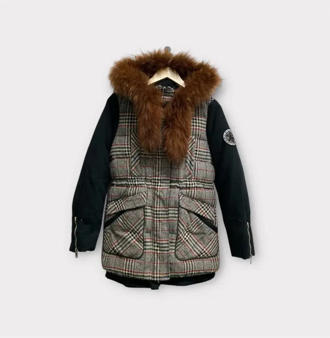 질스튜어트 덕다운 라쿤퍼 체크패딩 S-M 상품이미지1