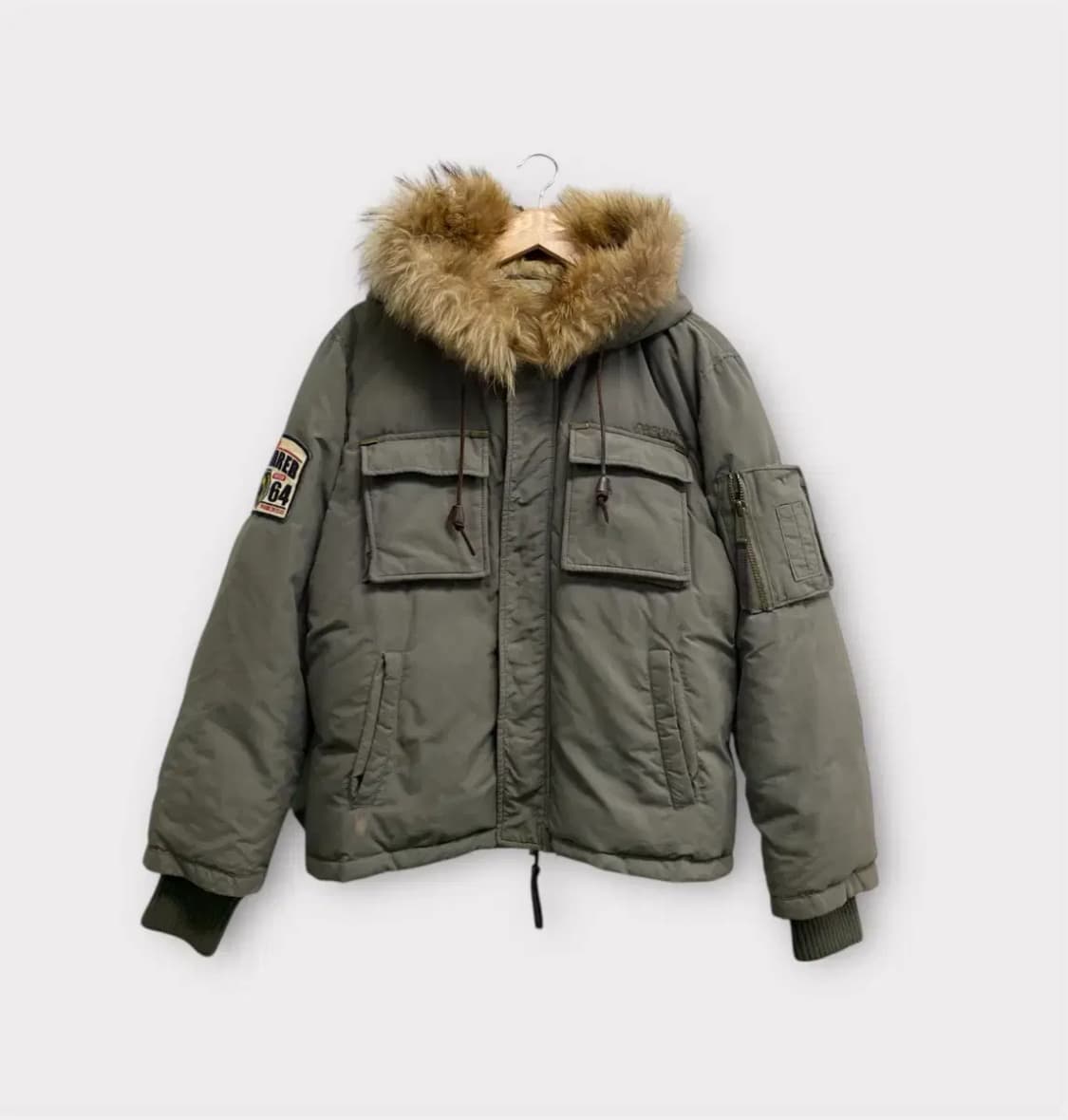 디스퀘어드 라쿤퍼 후드 밀리터리 다운패딩 L 상품이미지1