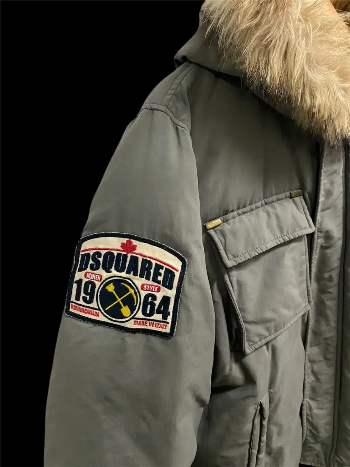디스퀘어드 라쿤퍼 후드 밀리터리 다운패딩 L 상품이미지3