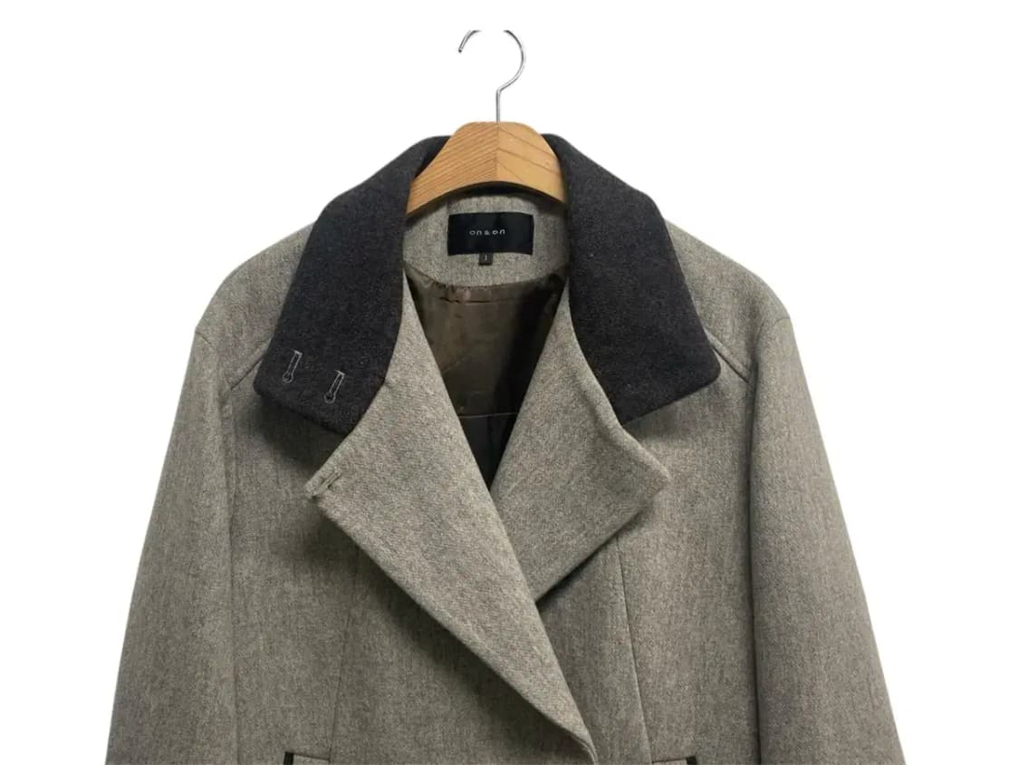 온앤온 ON&ON 그레이 배색 코트 55-66 상품이미지2