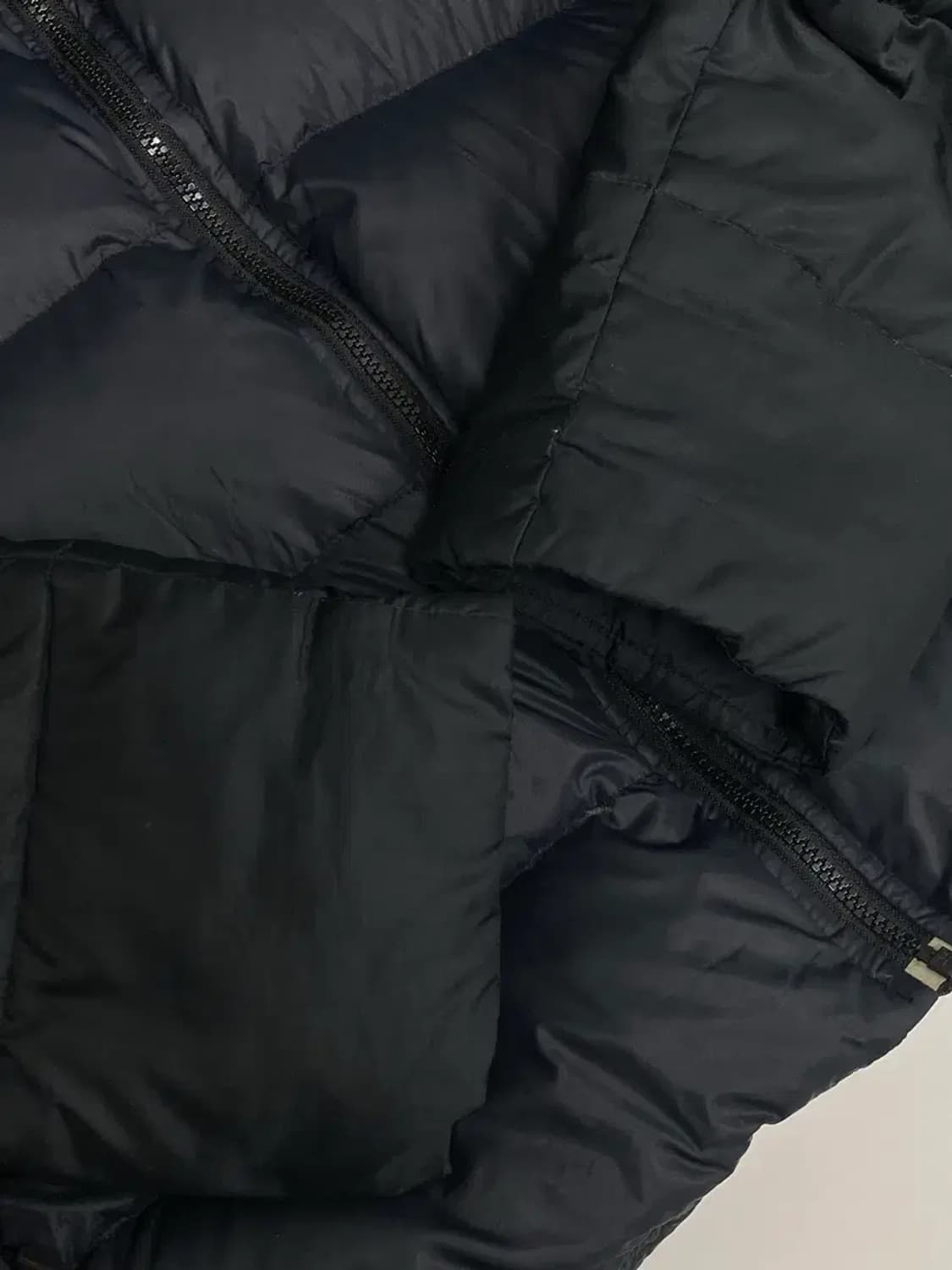 게스 너구리털 덕다운 패딩 XS 상품이미지6