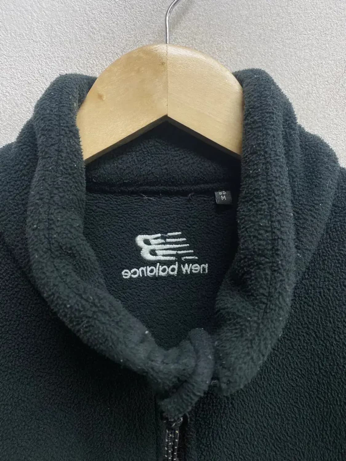 뉴발란스NB. 블랙 후리스 집업 M 상품이미지5