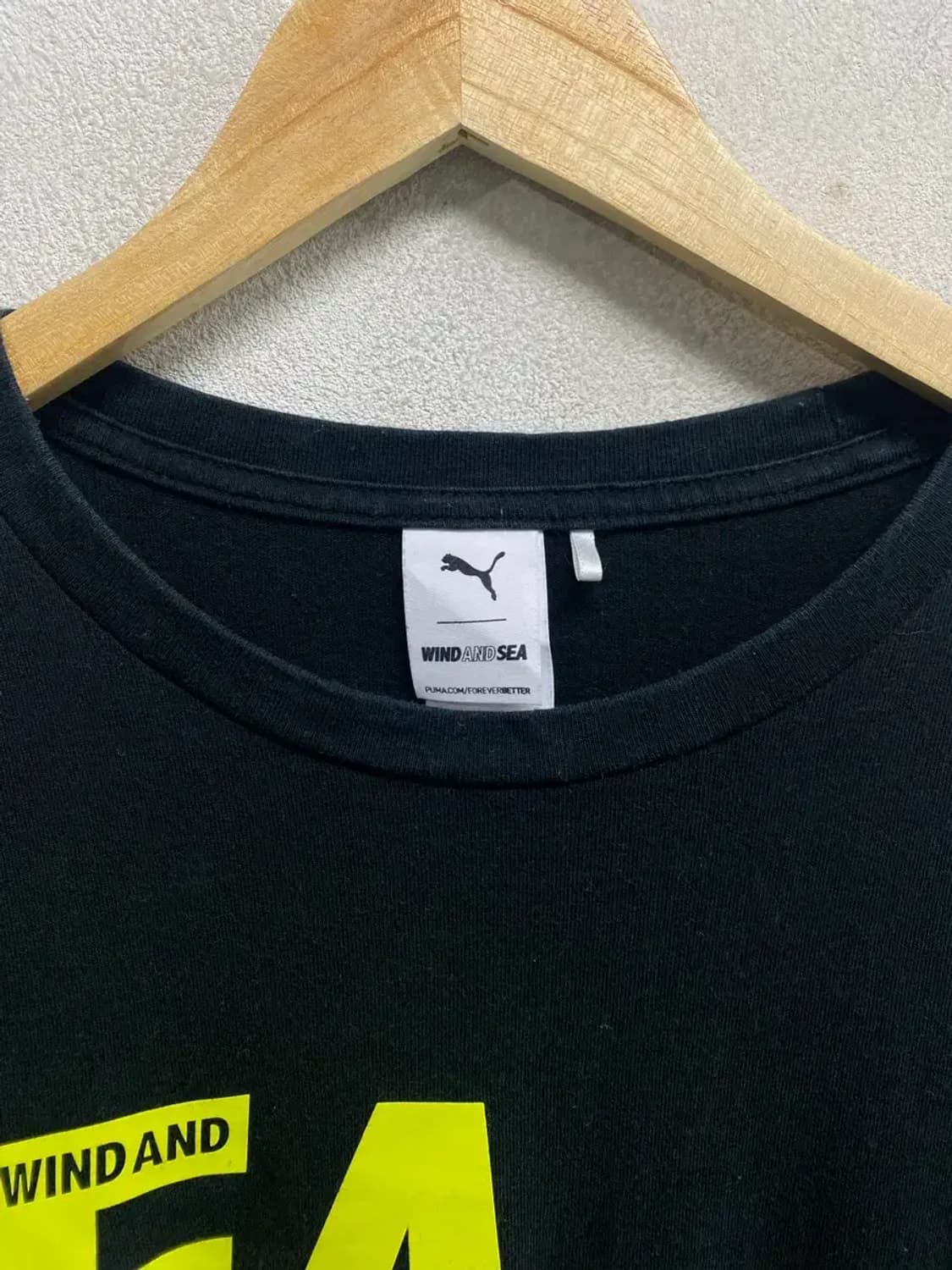 푸마X윈드앤씨 블랙 로고 티셔츠 L 상품이미지5