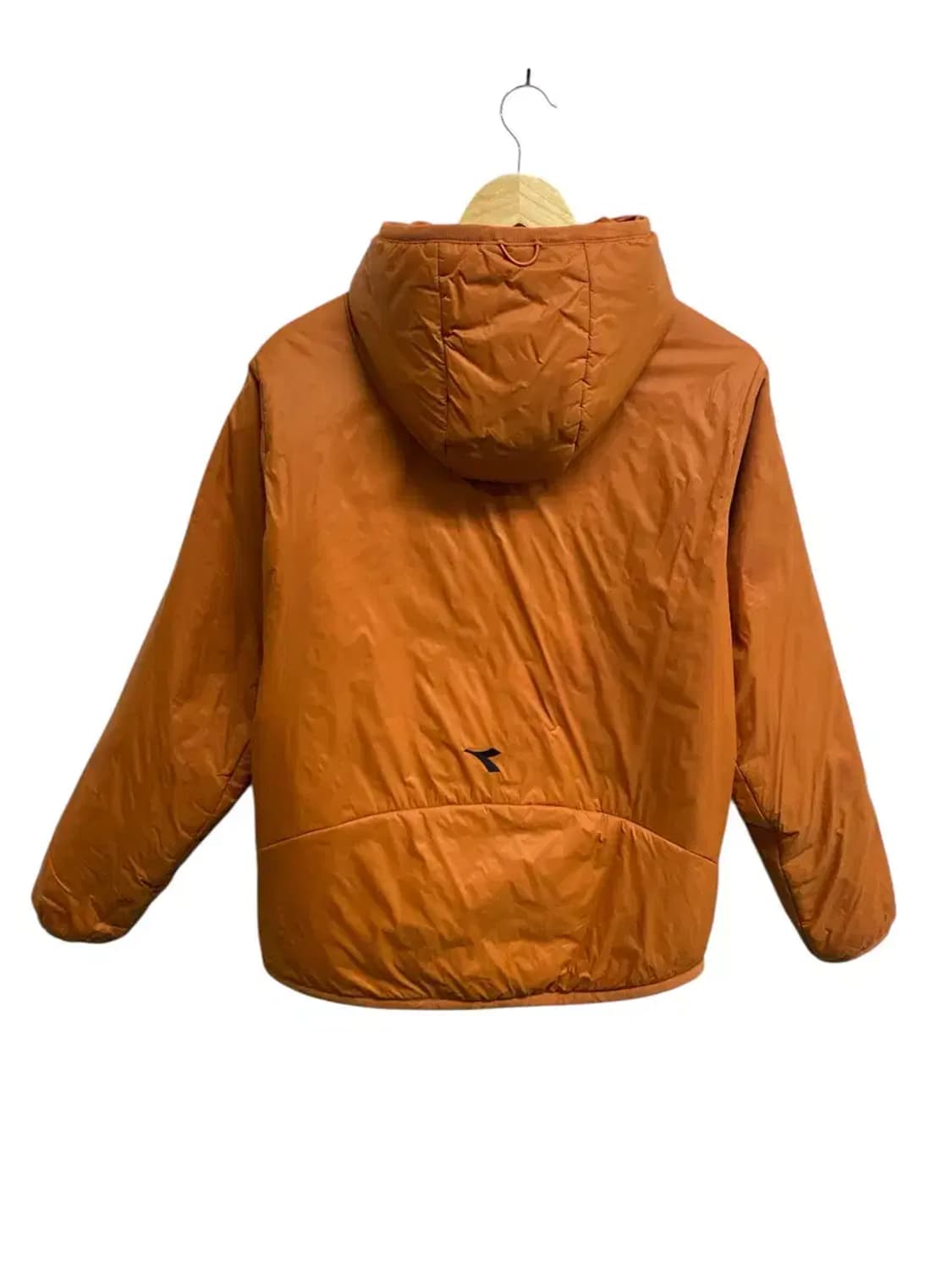 디아도라 윈터 피트크루 와펜 패딩 카멜 S 상품이미지3