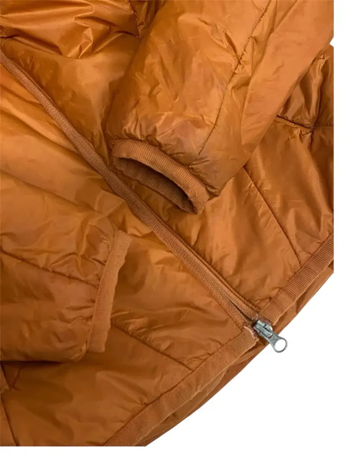 디아도라 윈터 피트크루 와펜 패딩 카멜 S 상품이미지4