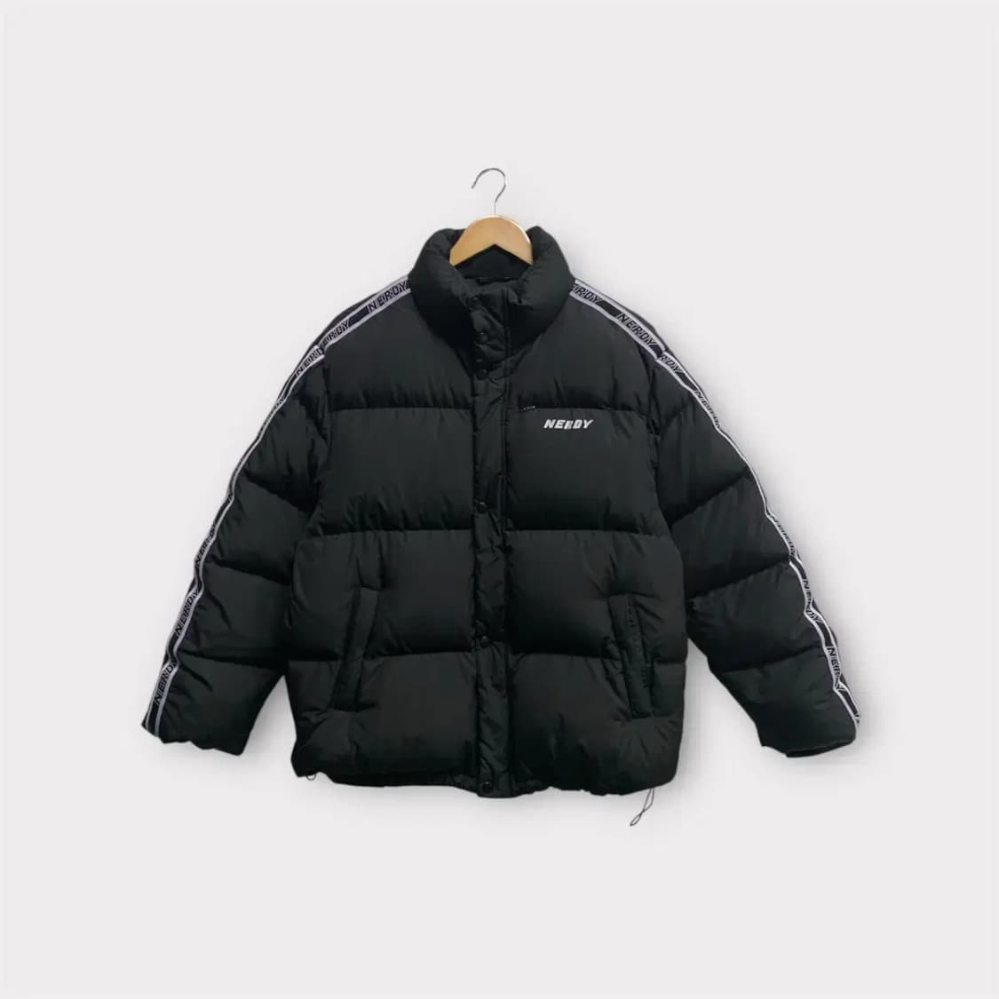 널디 NERDY 로고 테잎 다운 패딩 free 상품이미지1