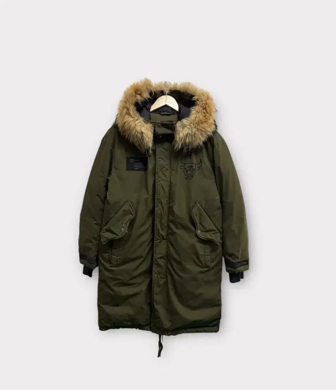 NBA 카키 덕다운 패딩 M 상품이미지1