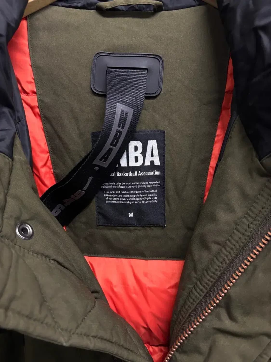 NBA 카키 덕다운 패딩 M 상품이미지5