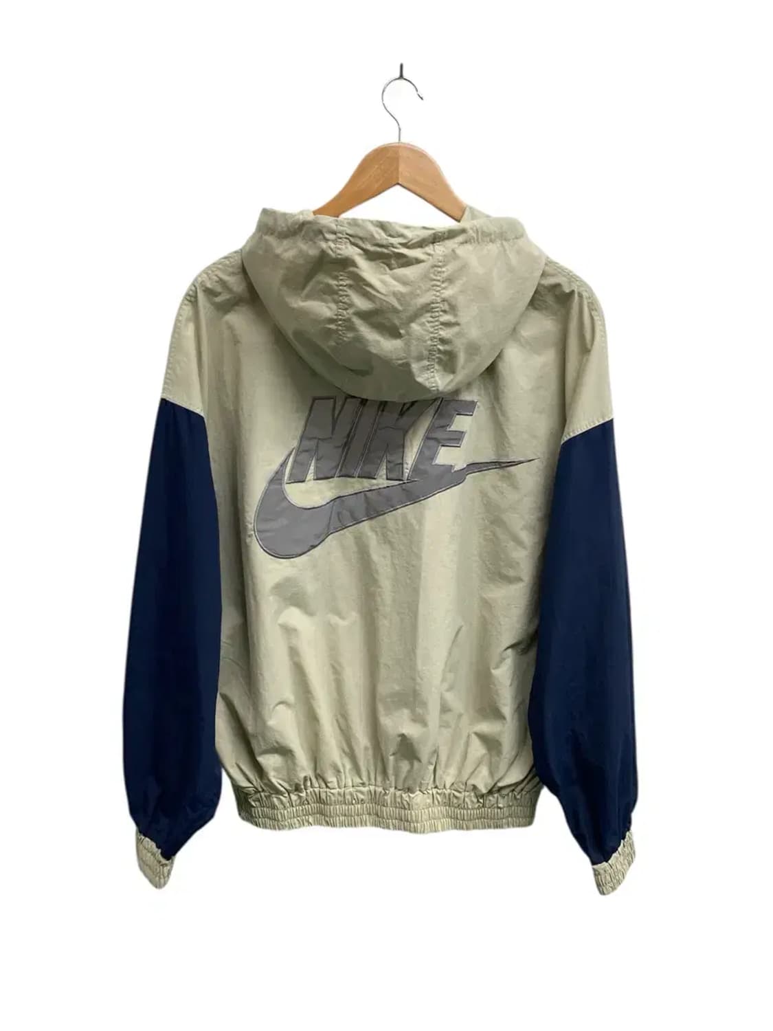 나이키 러닝 바람막이 M-L free 상품이미지3