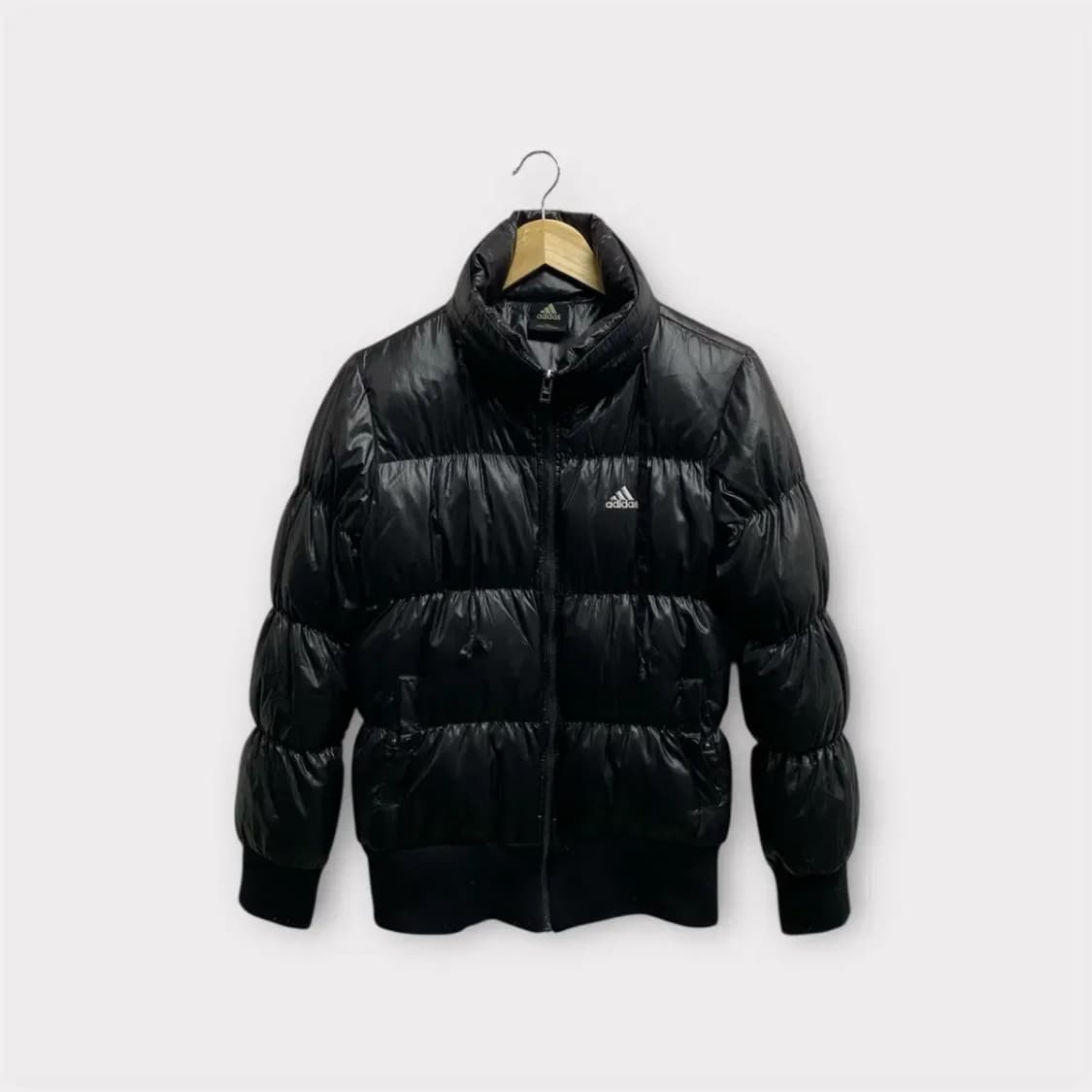 아디다스 글로시 푸퍼 블랙 패딩 90 상품이미지1