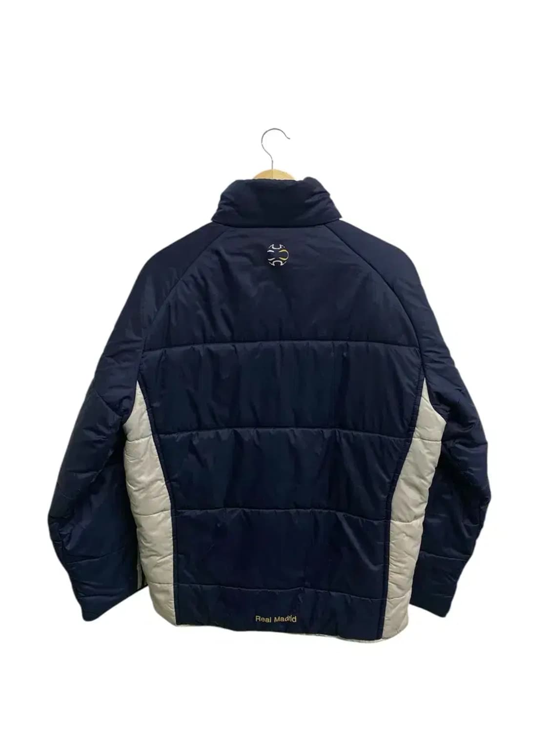아디다스 네이비 레알 마드리드 패딩 L 상품이미지3